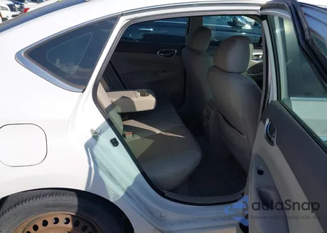 2014 Nissan Sentra S z USA, uszkodzony, nr VIN 3N1AB7AP8EY327443